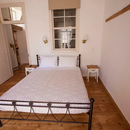Door Apartment Chania (Crete)